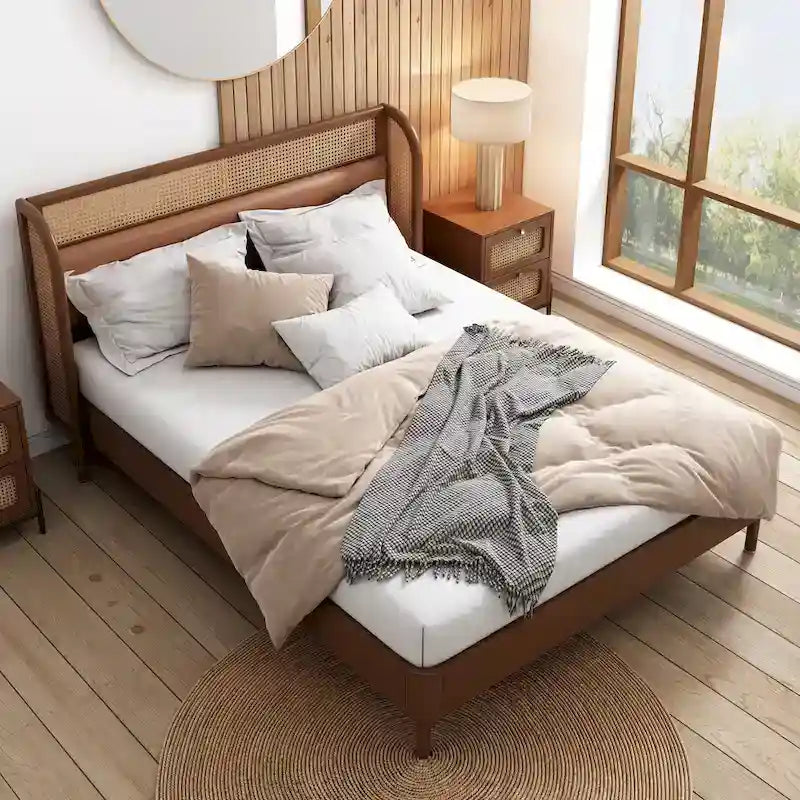 Lit Queen en rotin Cannage moderne avec plateforme en bois