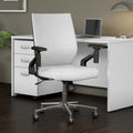 Fauteuil de bureau en cuir à dossier mi-haut