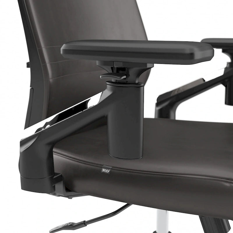 Fauteuil de bureau en cuir à dossier mi-haut